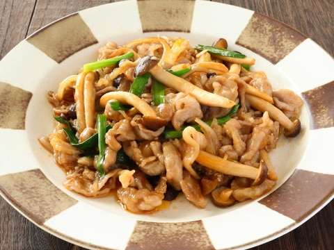 豚ばらとにらのスタミナピリ辛炒め